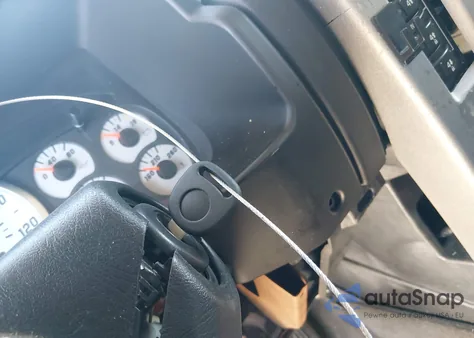 2003 Hummer H2 z USA, uszkodzony, nr VIN 5GRGN23U43H119930